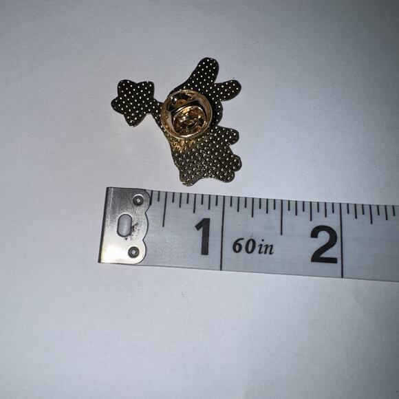 White Rabbit Holding Star Pin Brooch - Picture 2 of 2